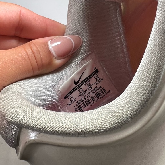 KD 7 Aunt Pearl - Picture 5 of 5